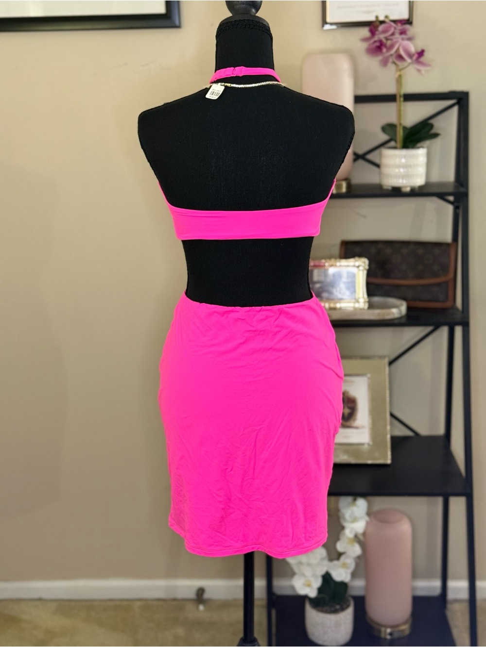 SKIMS Hot Pink Cutout Halter Bodycon Dress 2X (#13) - Picture 4 of 6